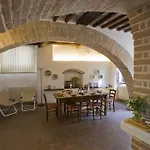 Σπίτι διακοπών Town House With Garden And Piano *