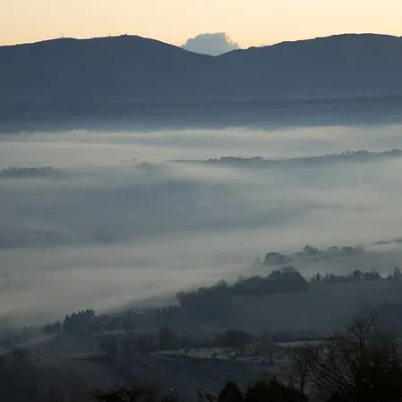 Town House With Garden And Piano * Todi