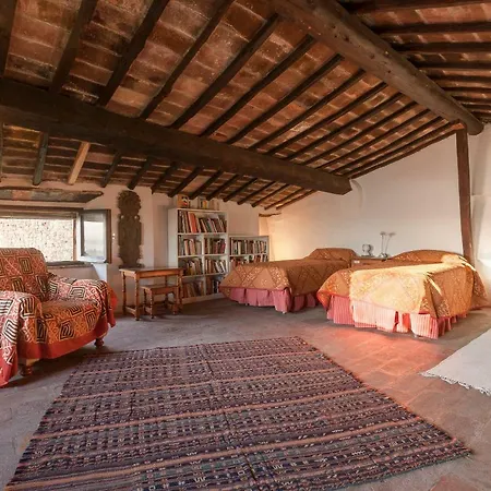 Dom wakacyjny Town House With Garden And Piano Todi