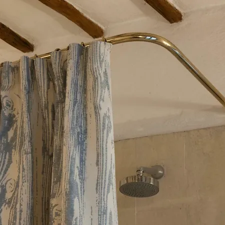 Vakantiehuis Town House With Garden And Piano Todi